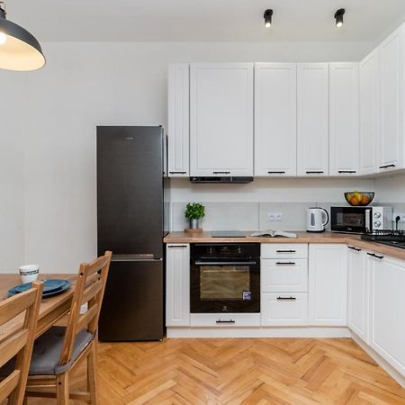 Charming Aparments In Perfect Location Apartment Krakow Bagian luar foto